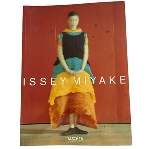 Issey Miyake by Mark Holborn 1995 Trade Paperback Taschen 1st. Edition